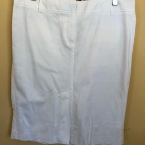 Theory White skirt